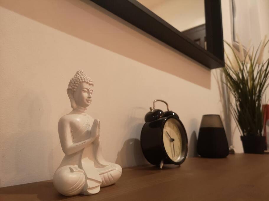 New Alexandra Apartment, 2 Min 40 Sec From Beach ลามาตา ภายนอก รูปภาพ