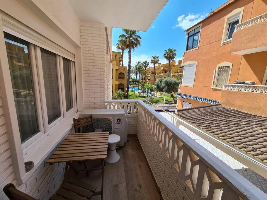 New Alexandra Apartment, 2 Min 40 Sec From Beach ลามาตา ภายนอก รูปภาพ